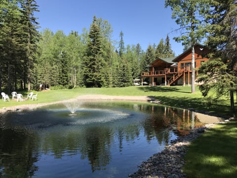 VRBO 1233571 beautiful peaceful place!  Pond, firepit, hottub, horeshoes, VB!