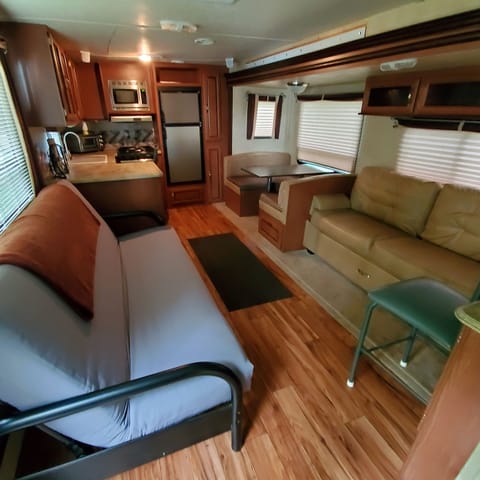 Travel trailer, sleeps 6,  (avail for an addit'l $150 per stay)