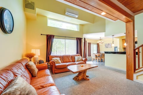 Lake Harmony Vacation Rental | 3BR | 3BA | 1,600 Sq Ft