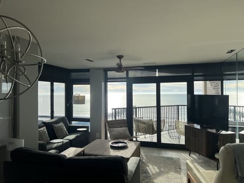 Unobstructed view from the top floor (5th Floor) Only 20 units in the building.