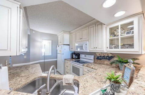 Fully stocked kitchen