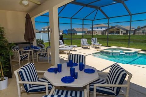 Comfortable relaxation by the pool!