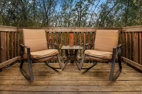 Pour a glass of wine and lounge on the outdoor patio area.