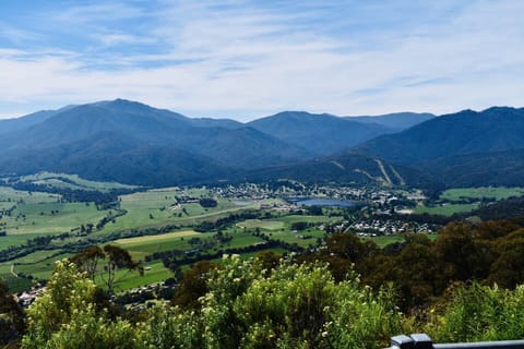 Mount Beauty township view from Sullivan's lookout