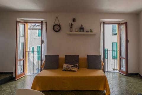 El Nin Apartment with Terrace Apartment in Vernazza