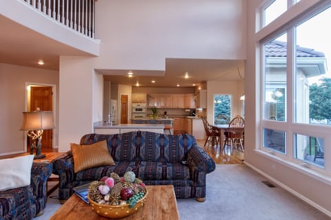 Great Room looking into kitchen.  Nice for entertaining.  Window wall to right. 