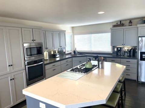 Large island for gathering with friends and family.