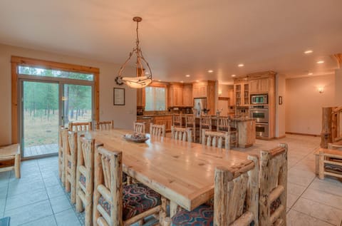 Dining Area view into the kitchen