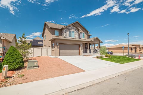 Small-town calm. Big mountain energy.