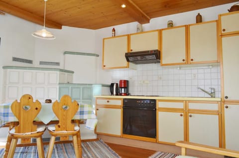 Terrace 1 - House Schindlauer Apartment in Walchsee