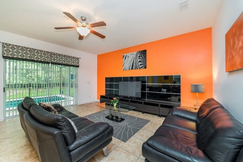 Sweet Home Vacation Home Rentals, Top Resorts Florida Paradise Palms