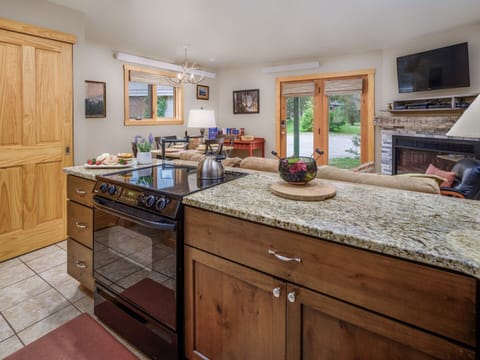 Fully Stocked Kitchen