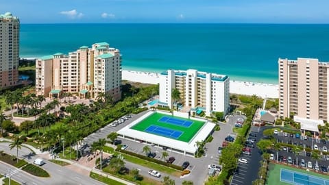 Beautiful condo on one of Florida’s top beaches