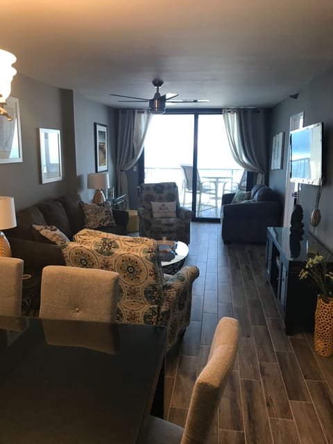 Living/Dining 