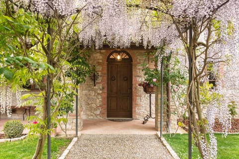 Tuscan-Farmhouse-4_50