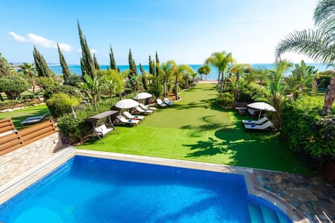 Villa Oceanus H2 by Ezoria Villas (7988)