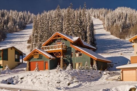 Tiggers is a true ski-in ski-out location and you'll love it!