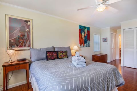 bedroom with towels