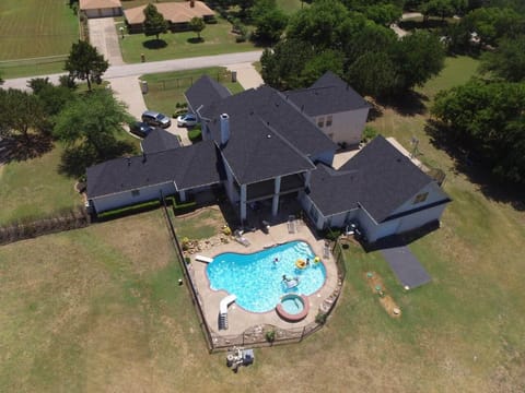Sky view rear of property