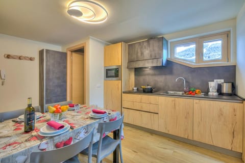 Kitchen and dining area
