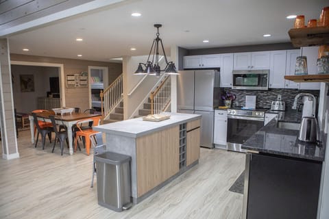 Another view of kitchen