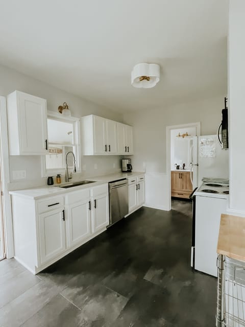 Kitchen and Bath - Renovated in Spring 2023