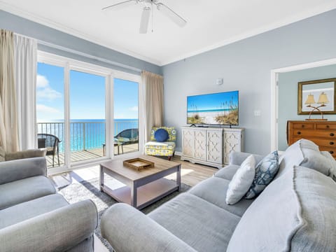 Grandview East 1503