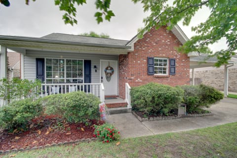 Exterior Pass Christian Vacation Rental | 2BR | 2BA | 2 Steps Required