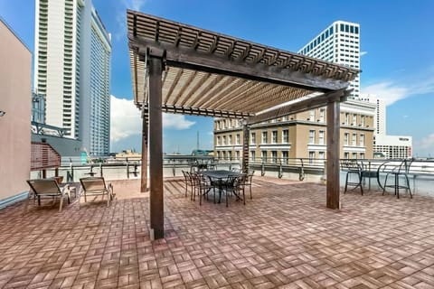 Rooftop Patio with Sitting area