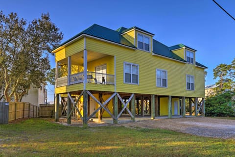 Orange Beach Vacation Rental | 3BR | 2.5BA | 3,800 Sq Ft | Steps to Access