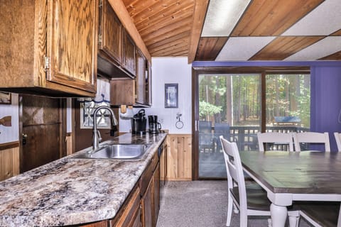 Plenty of space to make a cooking a breeze