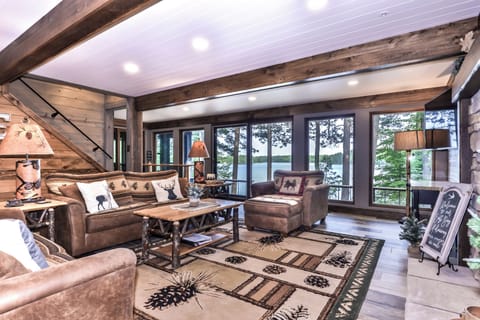 Large open great room with amazing views.