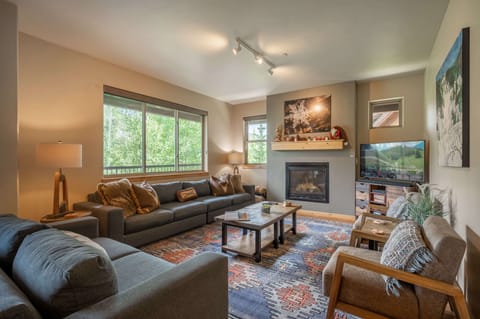 Welcome to Trailhead Lodges 514