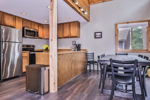 Beautiful open concept kitchen/dining to make entertaining a breeze