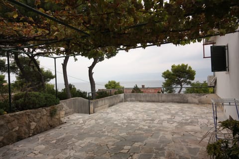Terrace 2
