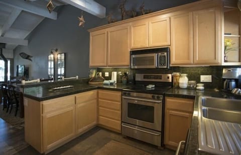 Updated kitchen with counter space