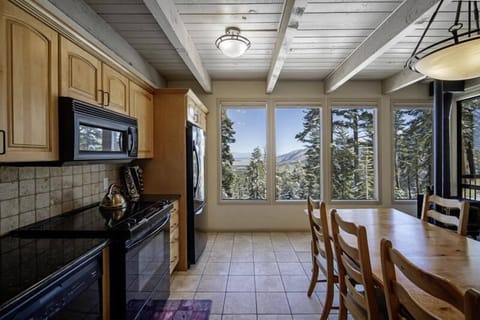 Updated appliances, large dining table