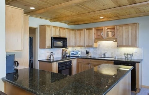 Updated, fully equipped kitchen with all you need