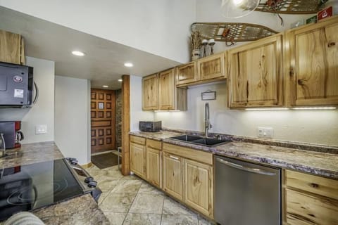 Updated appliances, counter tops and cabinets