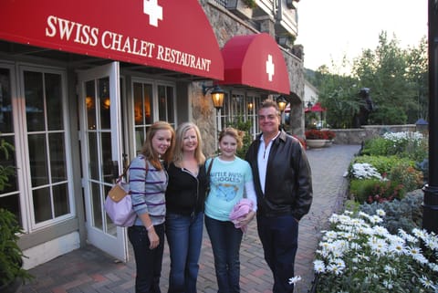 Restaurants are all the rage...this one is in nearby Vail, Colorado