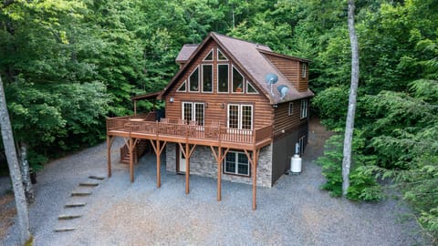 Front view of cabin 