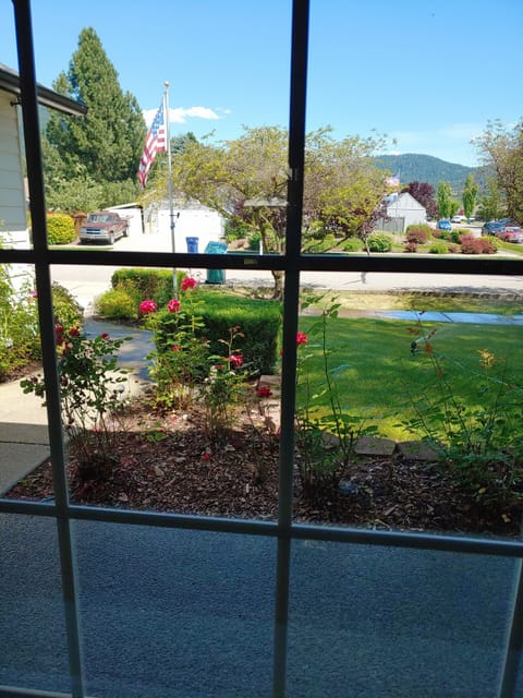 Front window overlooking beautiful roses and canfield mountain!