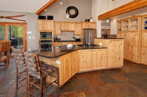 Kitchen and bar area.