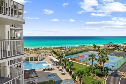 Inlet Reef Club 513
