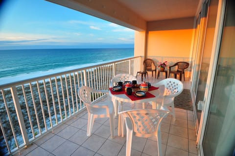 Spacious balcony - enjoy your meals while watching the ocean