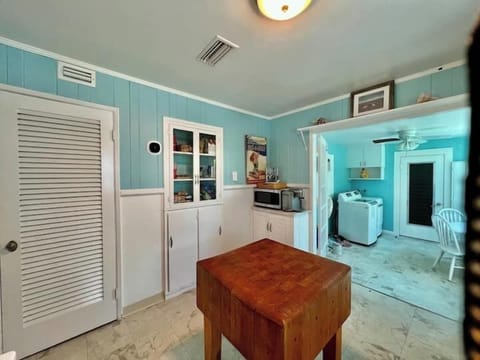 2daad0db 785c 4b17 9fc5 cbb6cbd9a037