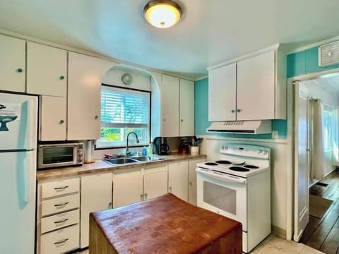 E14c89e5 74fe 4f42 88c9 6a8da83e05de