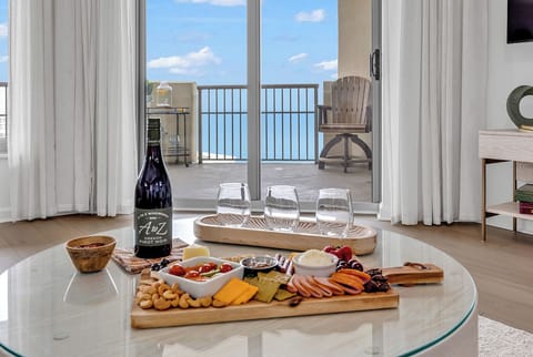 Welcome to "Heavenly Horizon"!  An upscale and renovated condo on the 22nd floor of Royale Palms