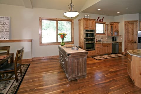 Open plan kitchen and work table for the nightly feasts.