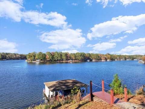 Gorgeous views on Songbird Creek!